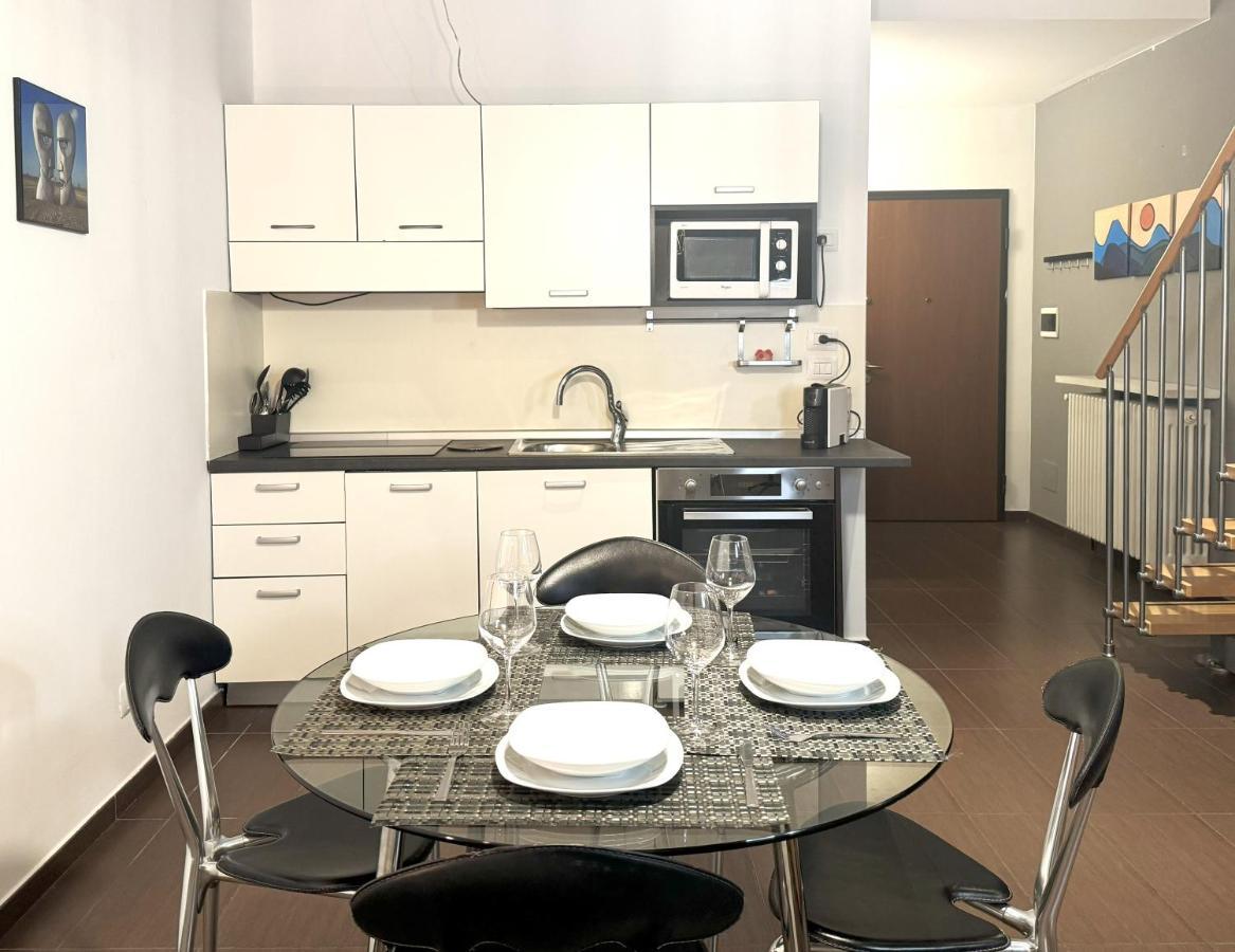Appartement Dora Park-Porta Susa Private Parking&Netflix à Turin Extérieur photo